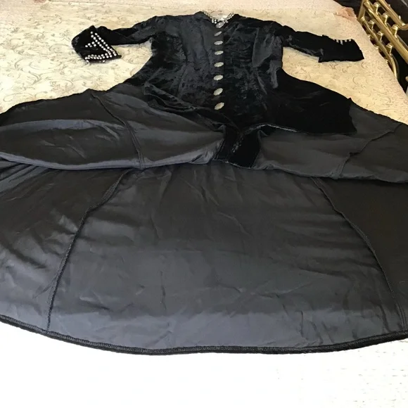 Double D Ranch Black Velvet Long Sleeve Dress - Picture 13 of 14